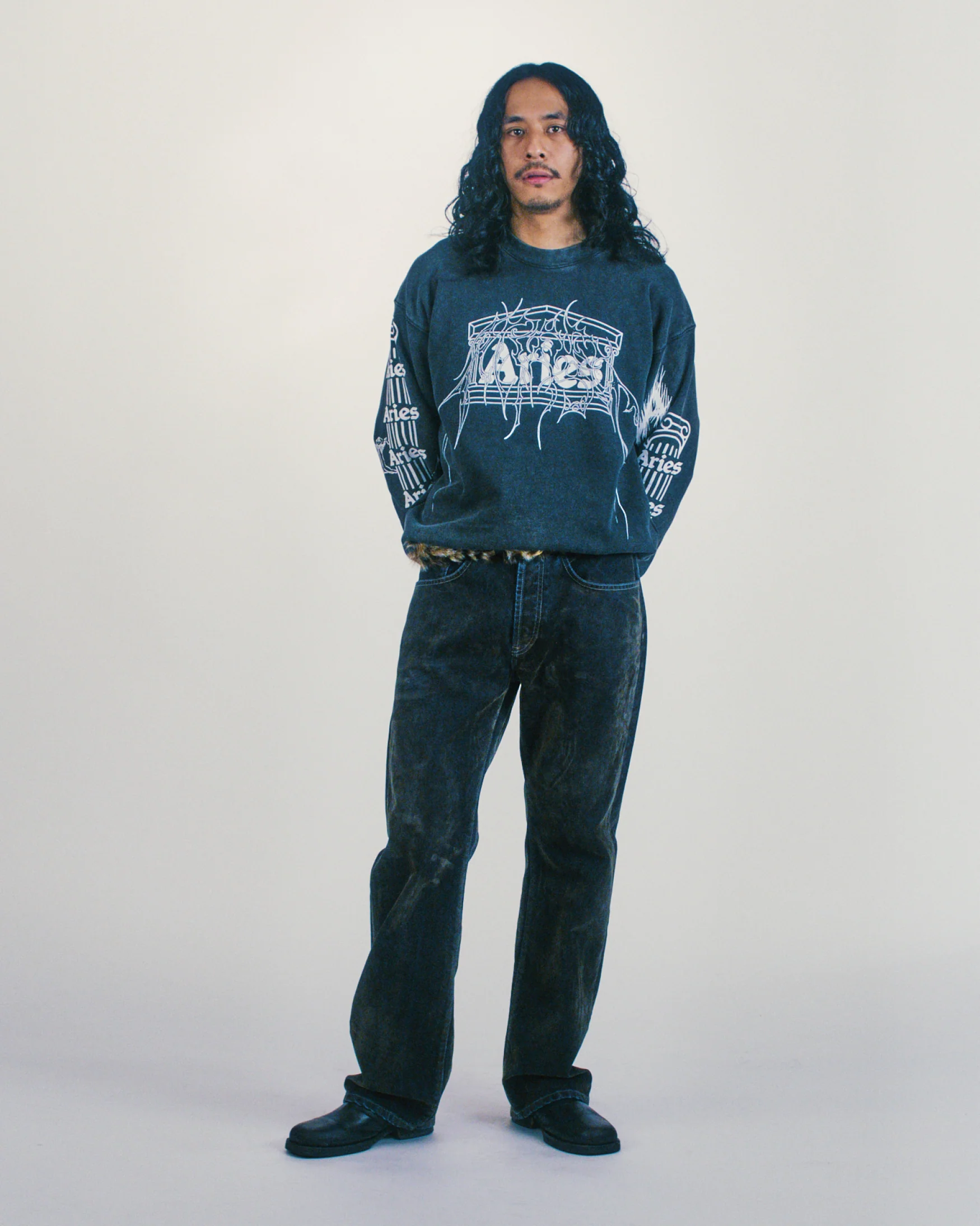 Aged Overlord Sweatshirt - Image 2