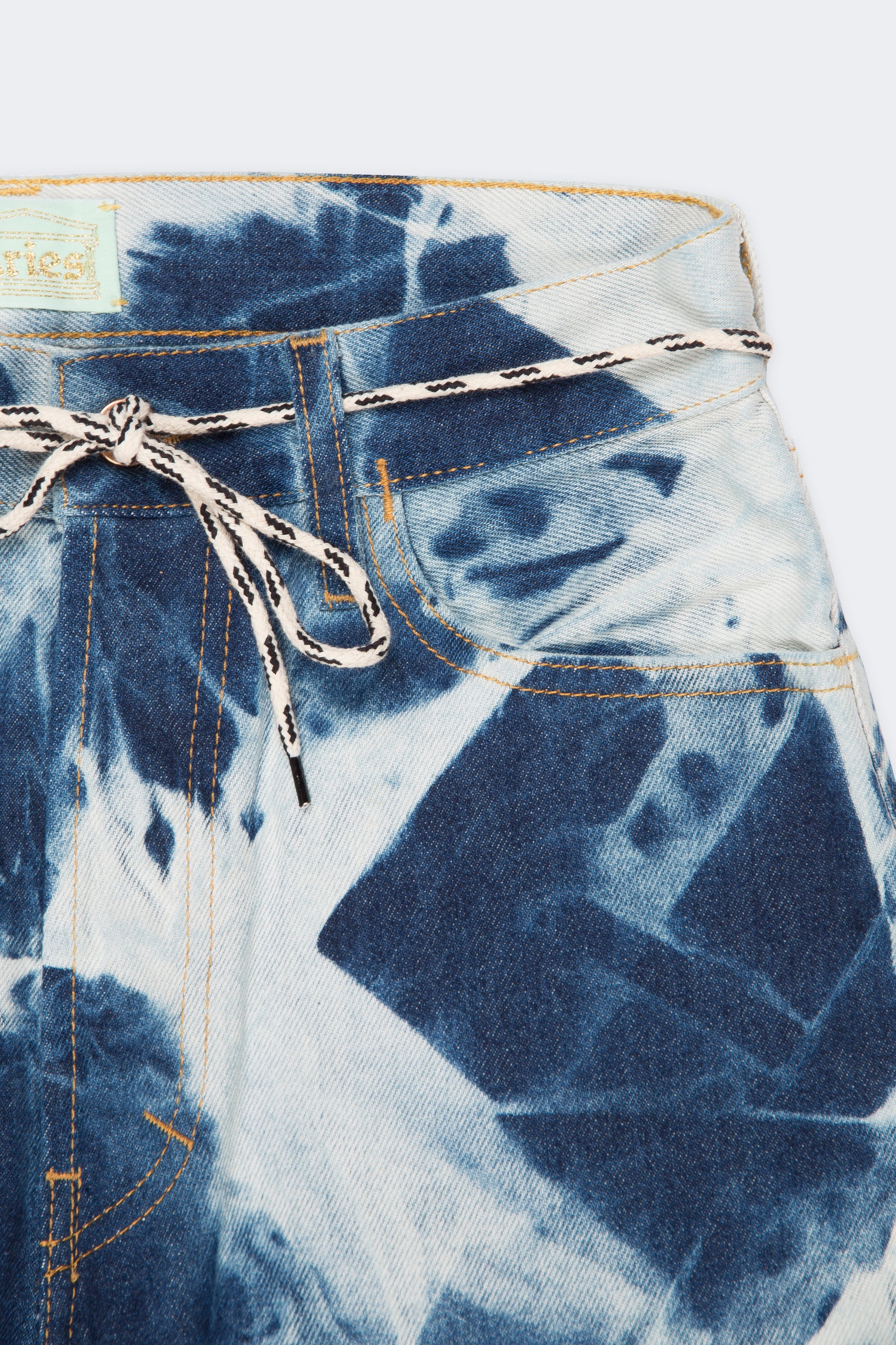 Argyle Bleached Lilly Jeans - Image 2