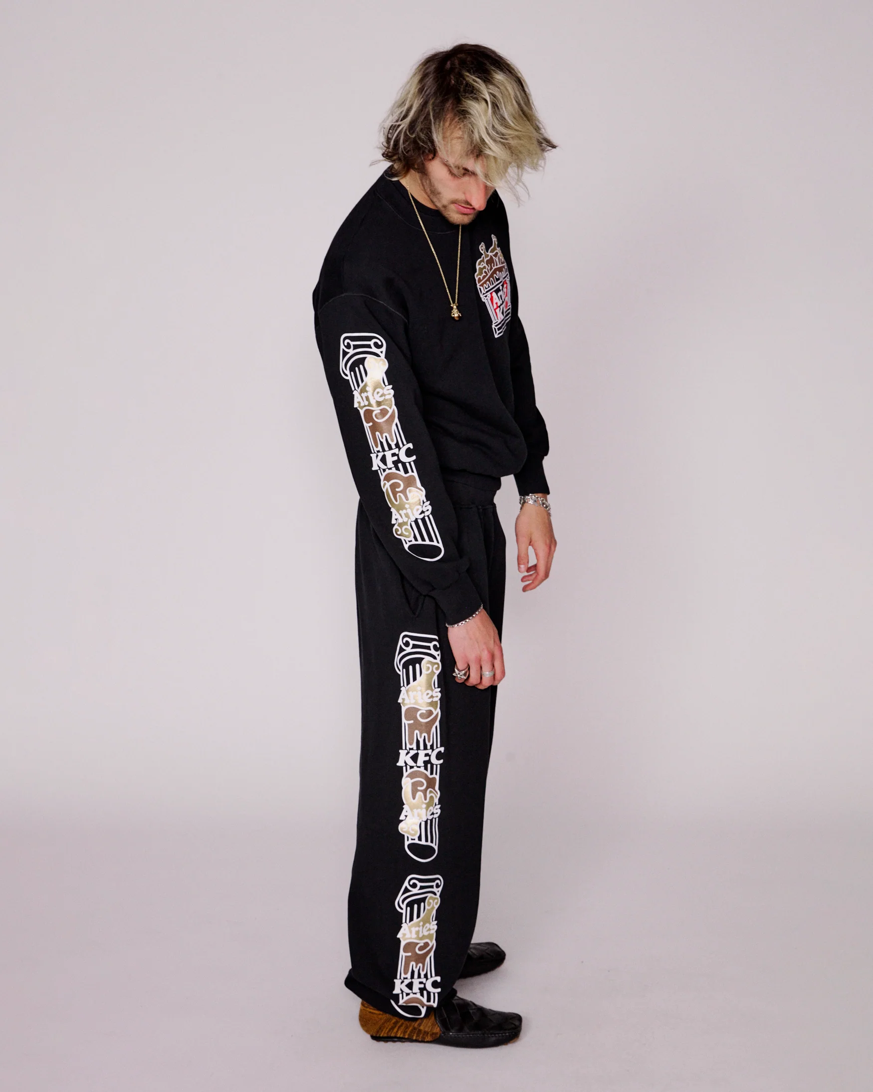 Aries x KFC Sweat - Image 5