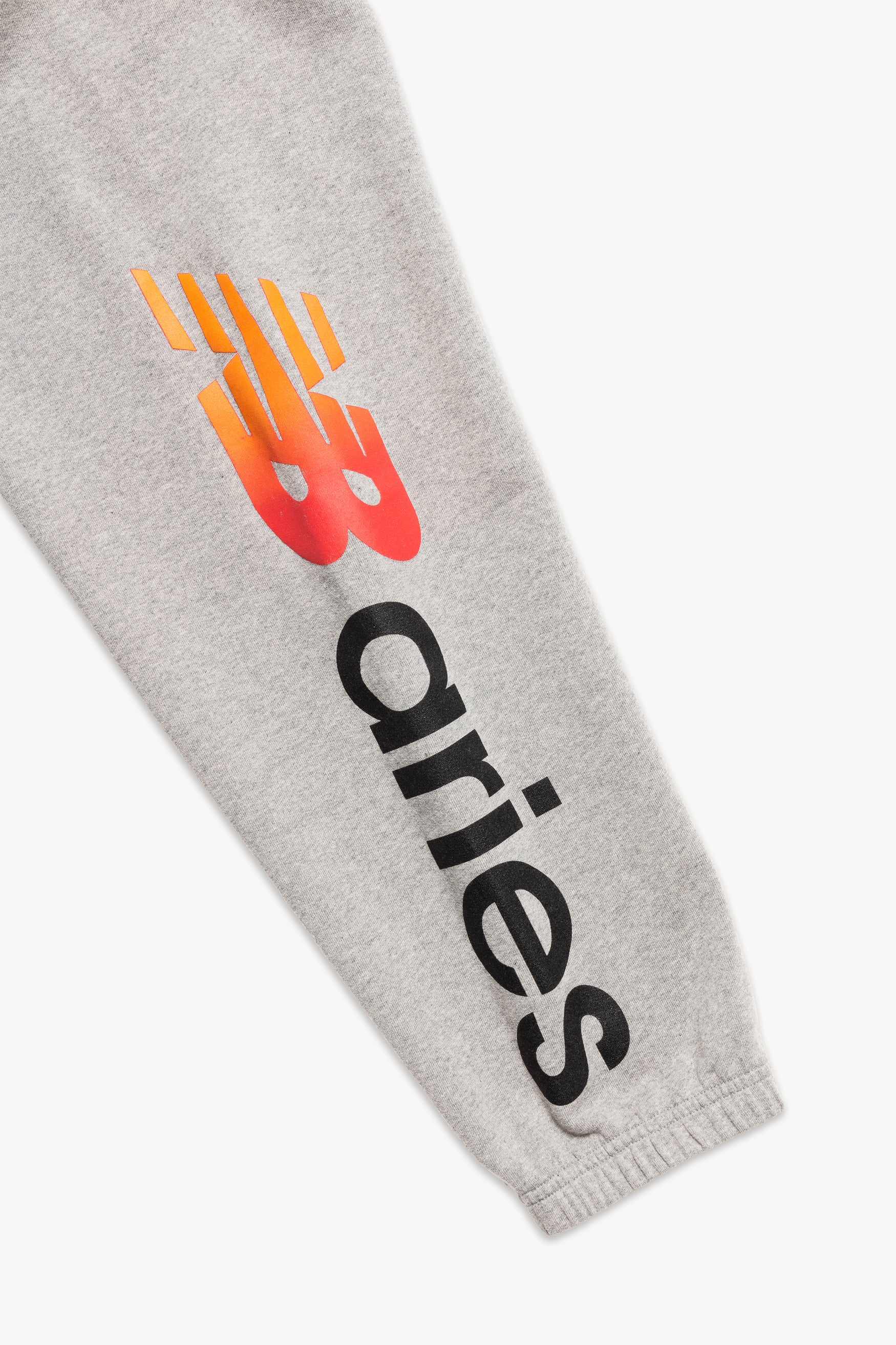 Aries x New Balance Sweatpants - Image 4