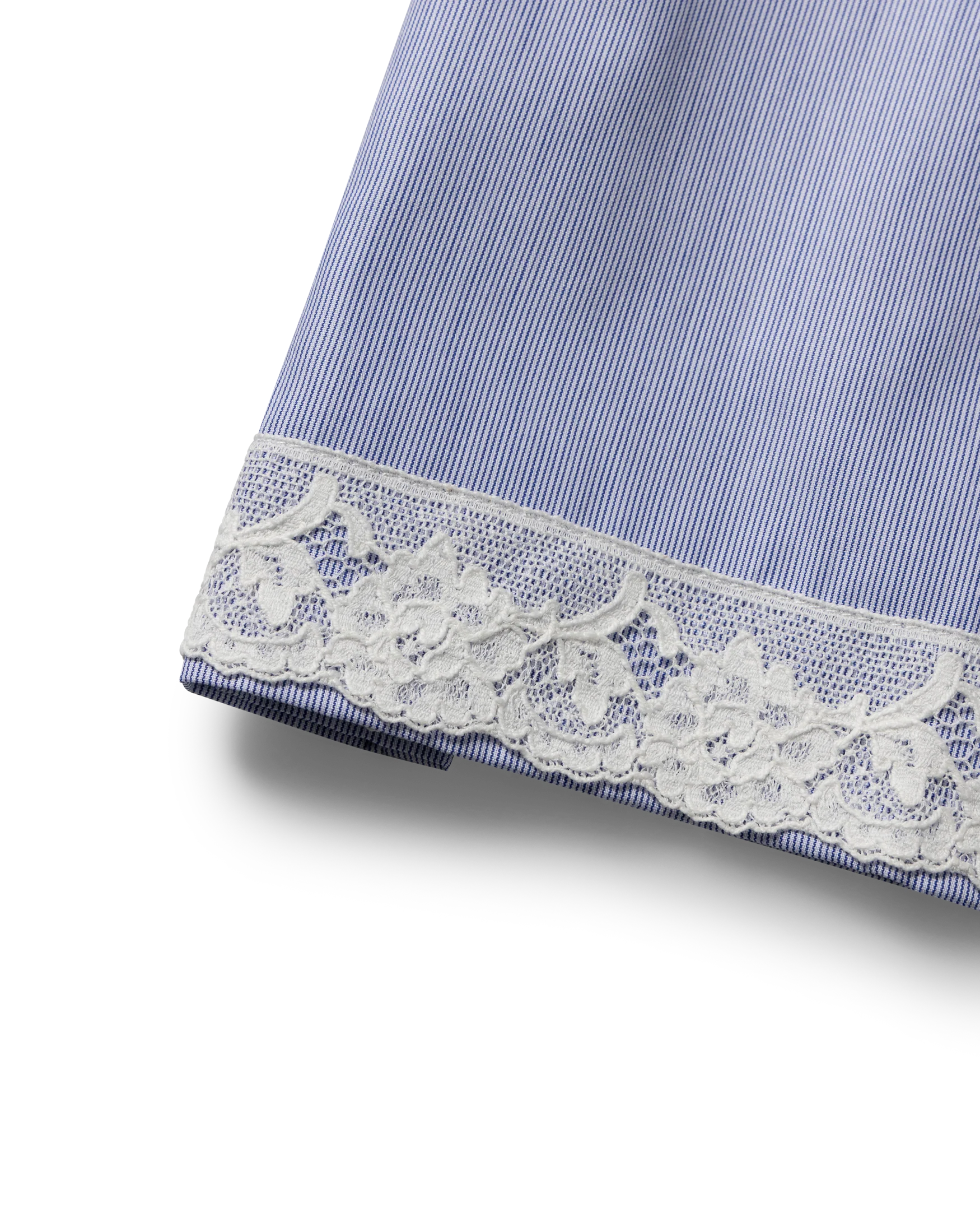 Lace Trim D Shirt - Image 5