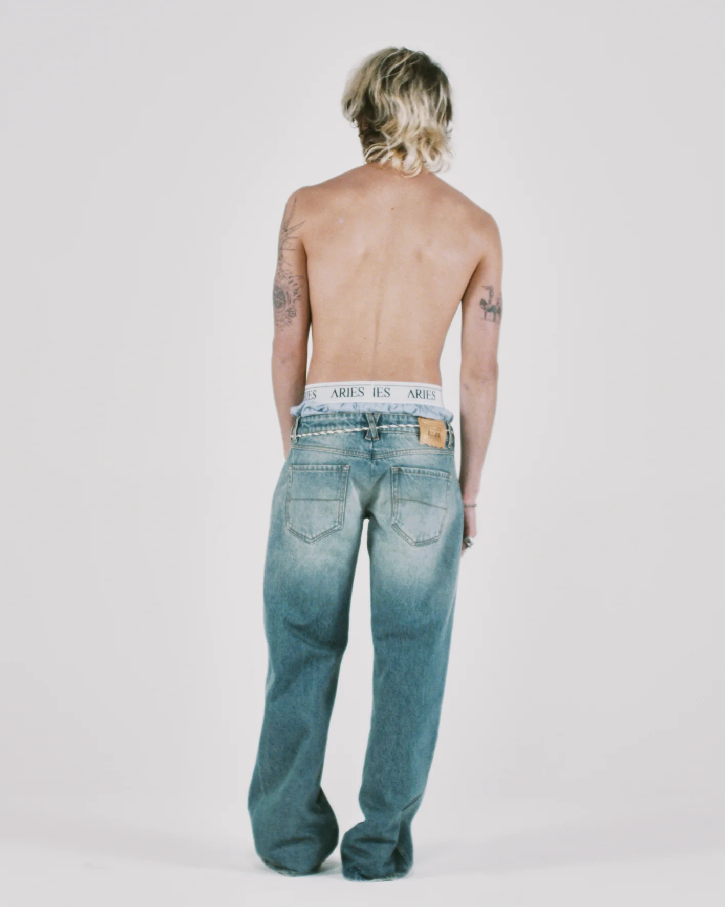 Distressed Low Rise Tyrone Jean - Image 9