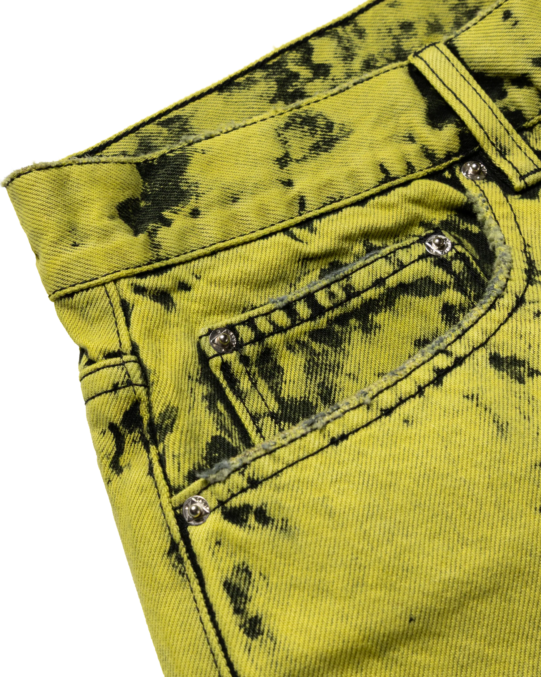 Heavy Acid Wash Wide Leg Short - Image 5
