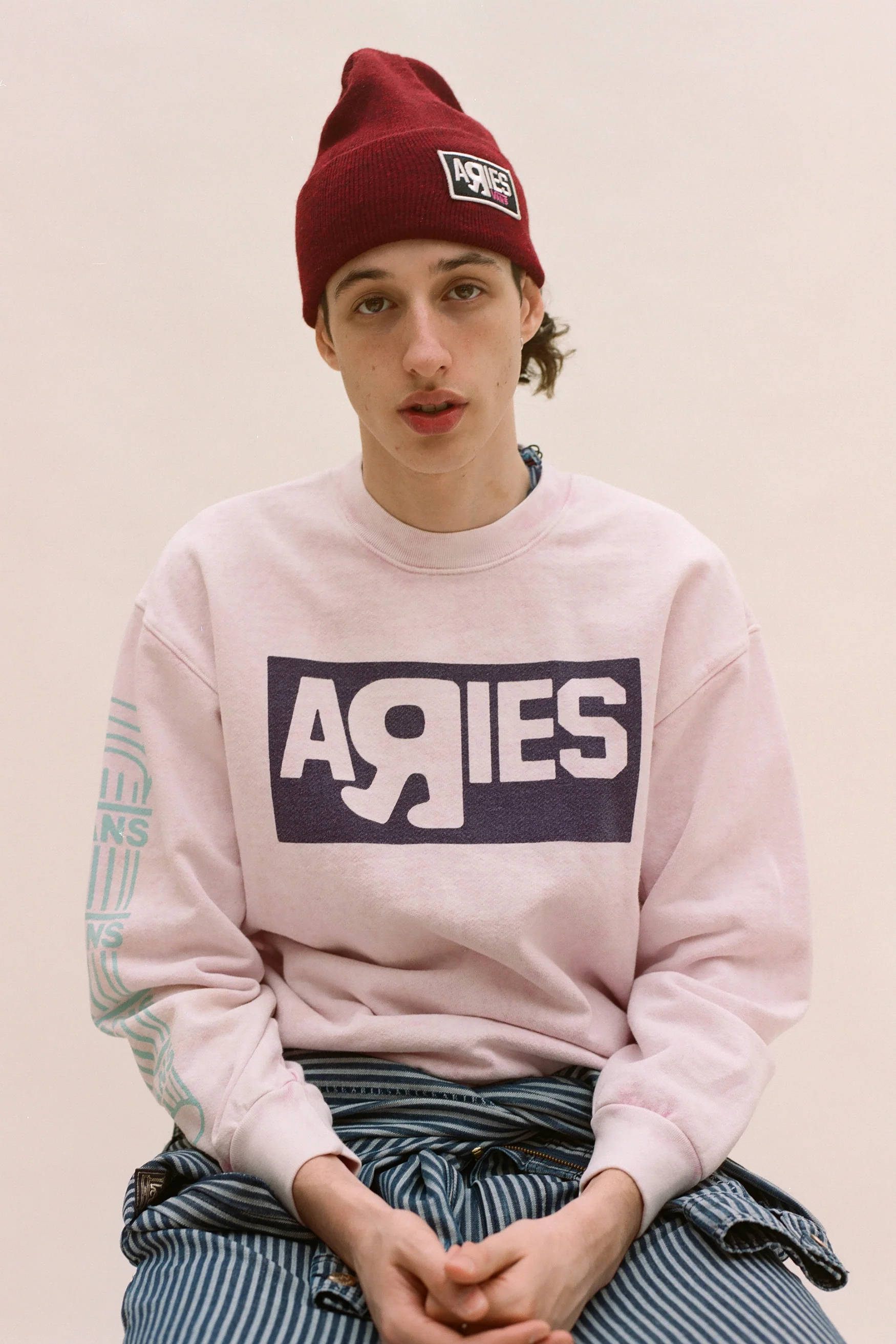 Aries x Vault by Vans Gyow Patch Beanie - Image 4